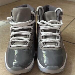 Air Jordan 11
Cool Grey